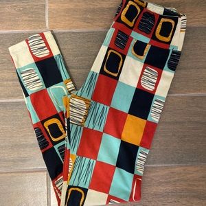 Women’s Lularoe leggings !
